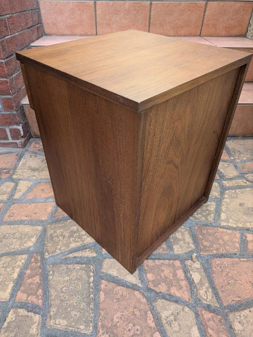 ACTUS アクタス ナイトテーブル ベッドサイドテーブル　ウォールナット