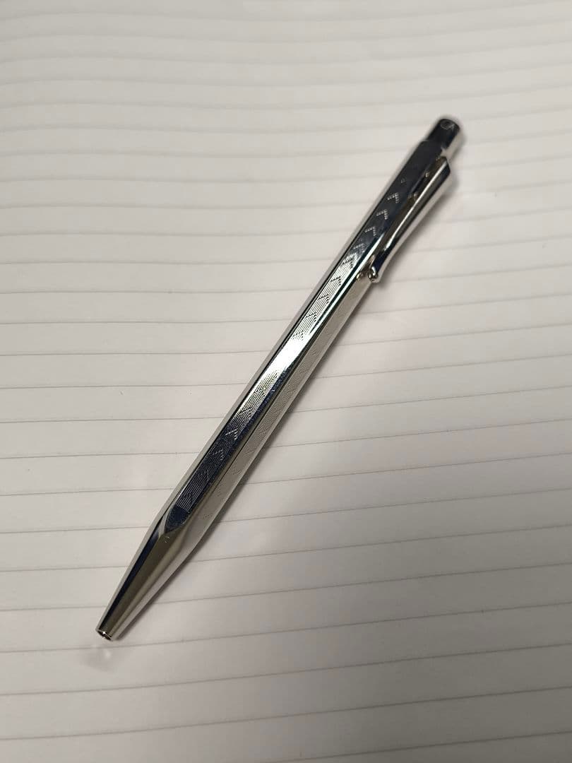 カランダッシュ エクリドール シェブロン