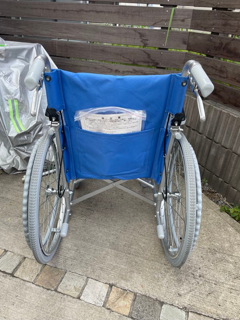 幸和製作所 アルミ製車椅子 ハンドブレーキ付きTacaof BM02