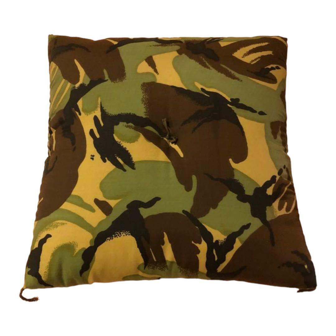 クッション　The BUTON 座布団　カモフラージュ