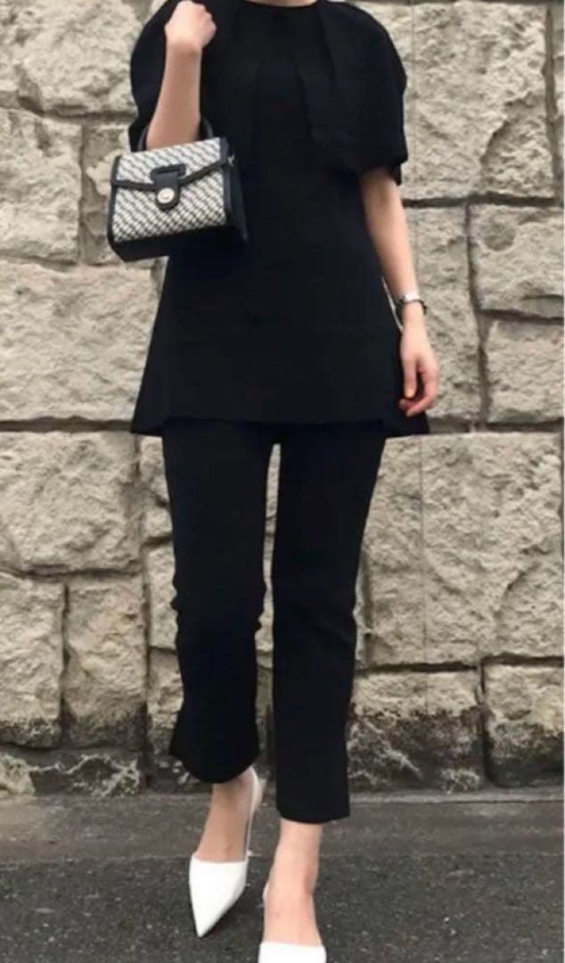 CELFORD ケープニットプル＆パンツセットアップ　38サイズ