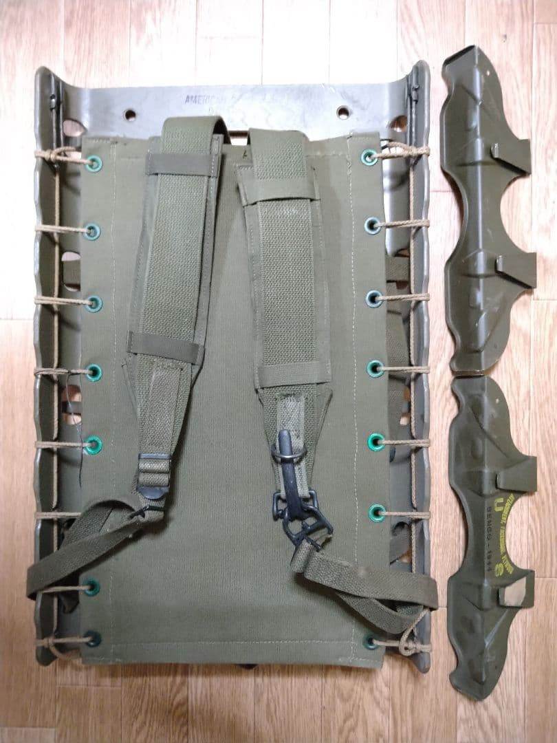 アメリカ軍実物放出品　パックボード