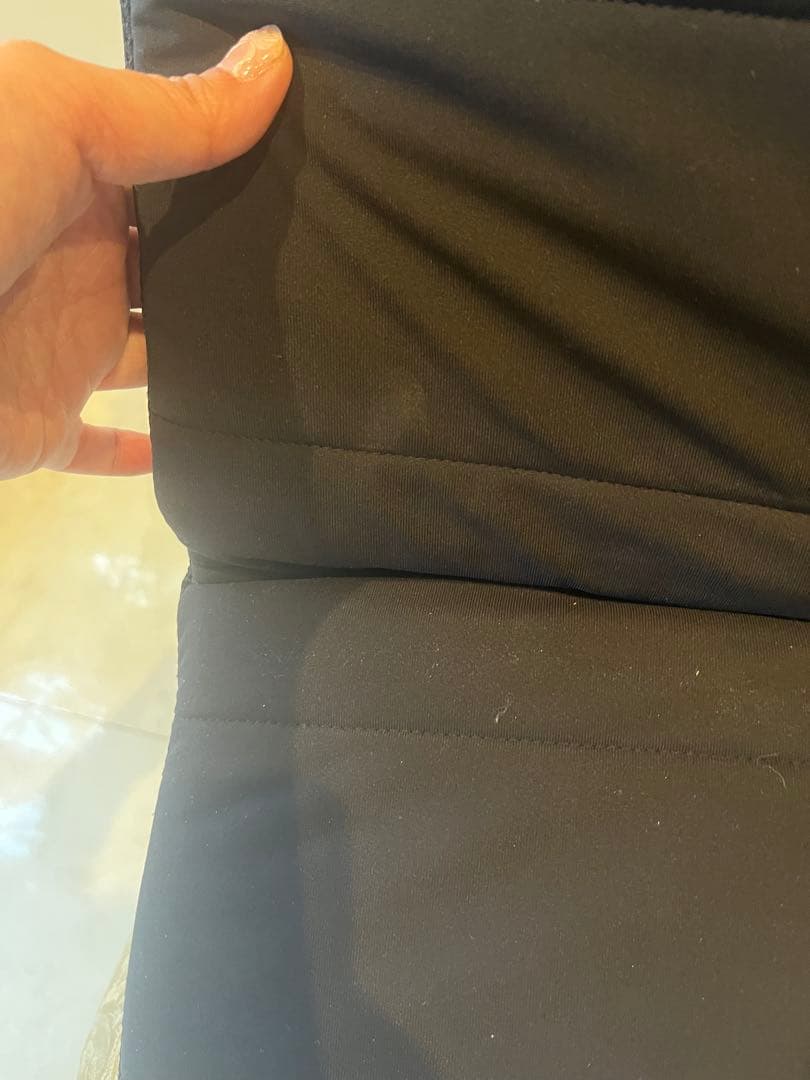 エアウィーヴ 座 クッション ブラック