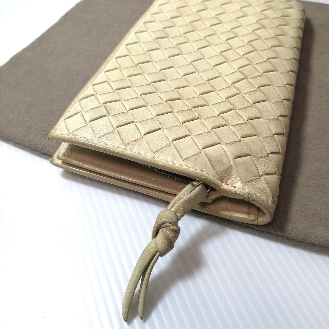 ◆ボッテガヴェネタ◆2つ折り 財布 イントレチャート 高級本革 エレガント