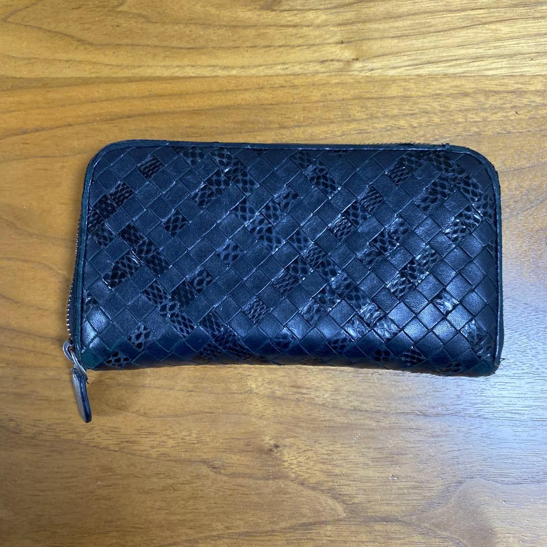 値下げしました！　ボッテガ　黒 レザー 長財布