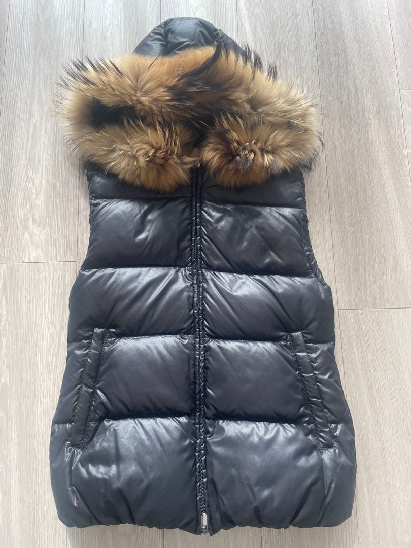 デュベティカ ダウンベスト （40）【美品】 ブラック