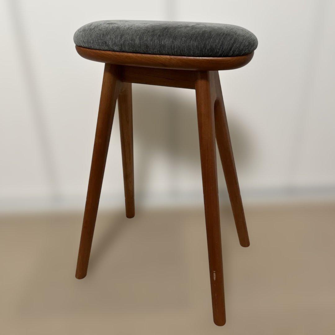 ナガノインテリア　スツール