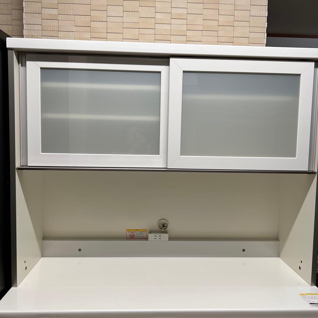 美品　パモウナ 食器棚