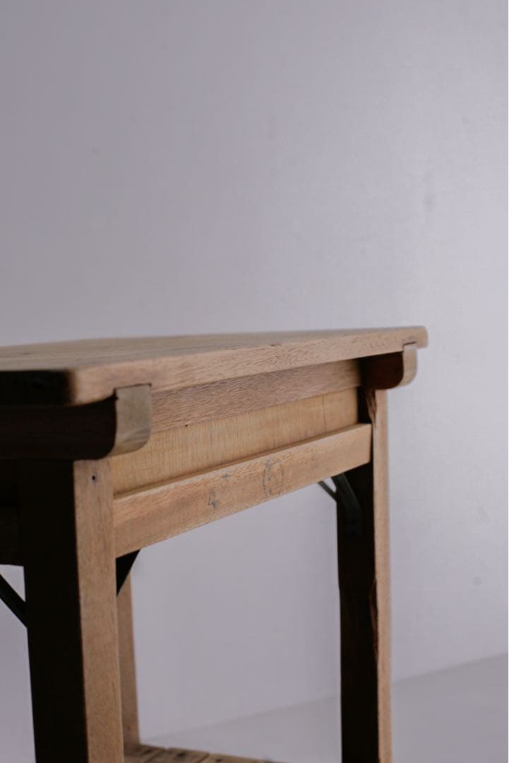 ラワン 杉 無垢材 サイドテーブル　勉強机　アンティークテーブル　古家具