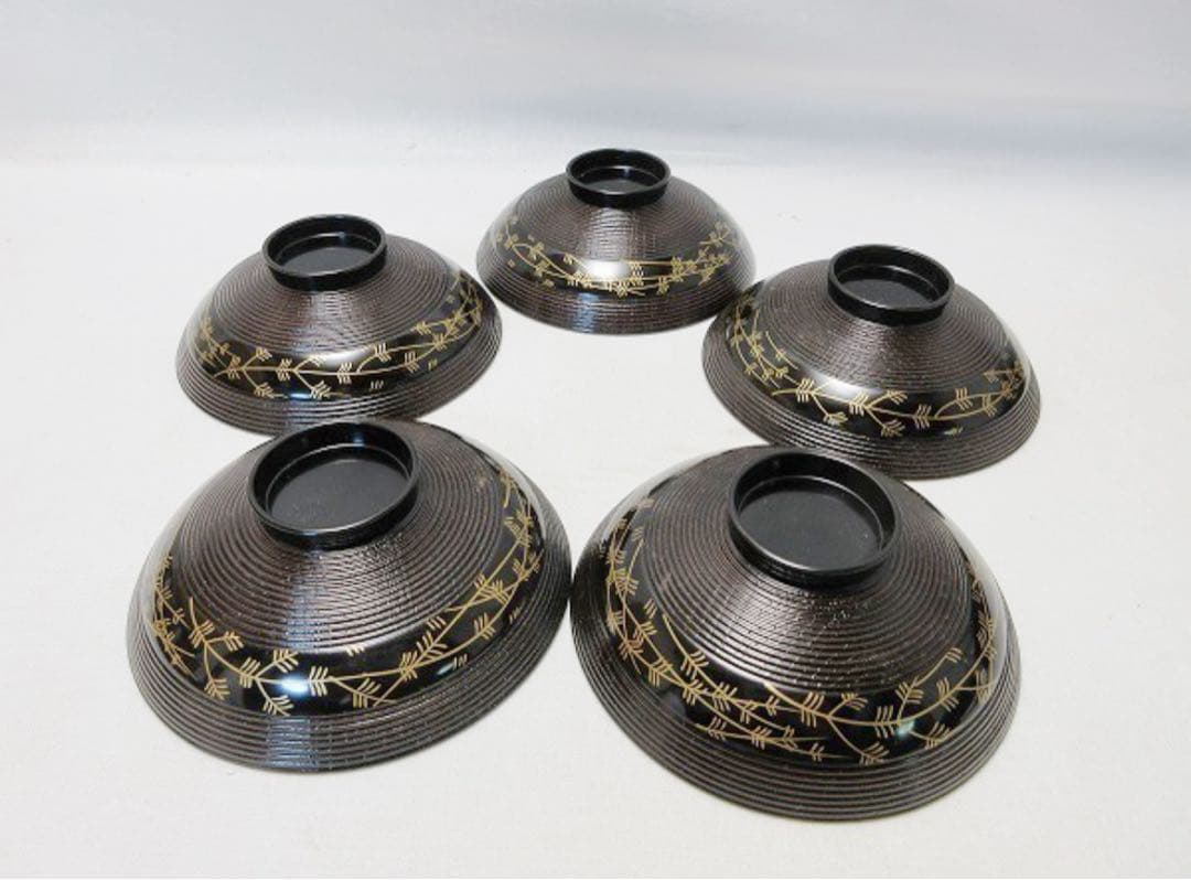 ほぼ未使用 懐石道具 木製溜塗 千筋 蒔絵 吸物椀5客揃 内黒 木箱