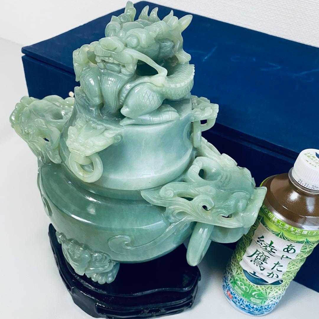 翡翠 置物 龍 彫刻 台座付き 香炉 特大サイズ 中国美術　ヒスイ