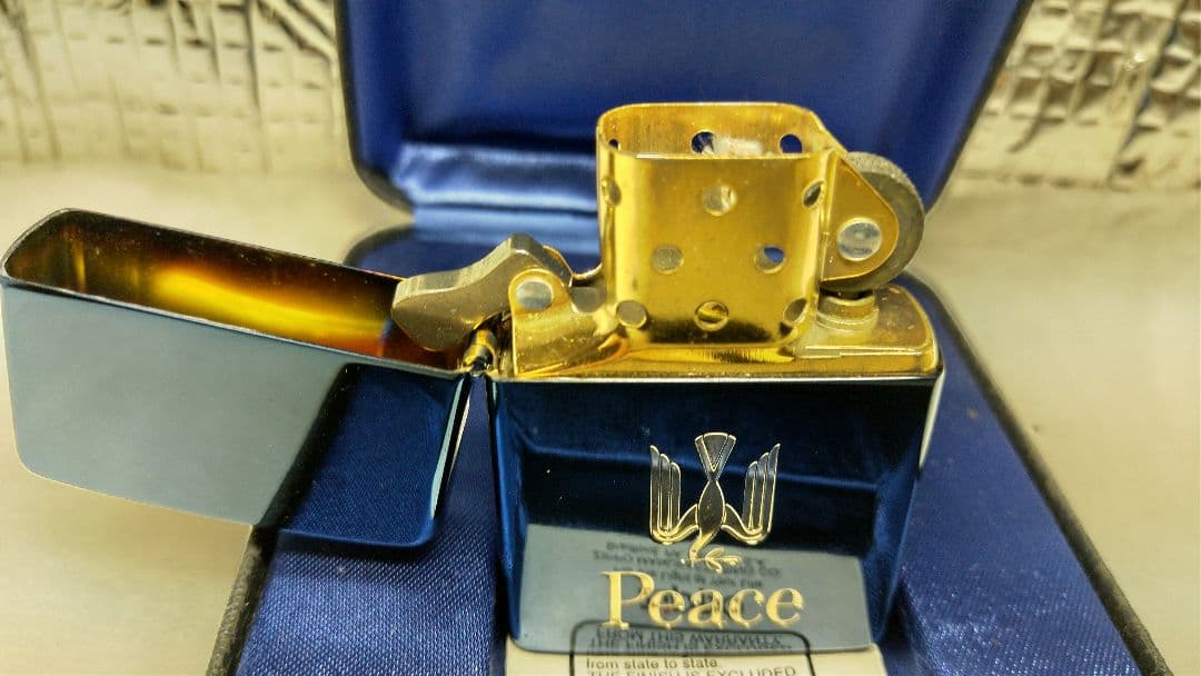 94年製造(X)　イニシャル T.T入り　Peace ZIPPO ライター
