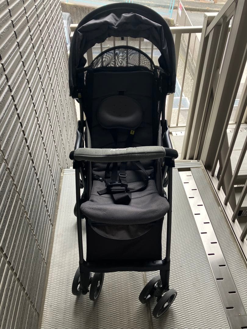 ベビーカー 折りたたみ機能付き