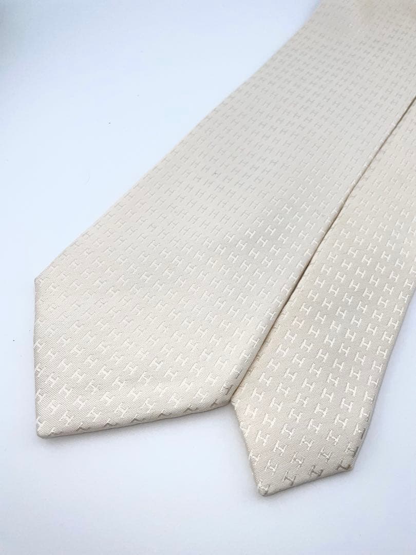 美品 エルメス ハイブランド ネクタイ ファソネ H柄 ホワイト 白色