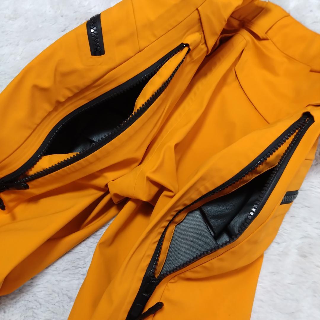 BURTON　ak 　M　スノーボードウェア　GORE-TEX　調整バンド　雪山