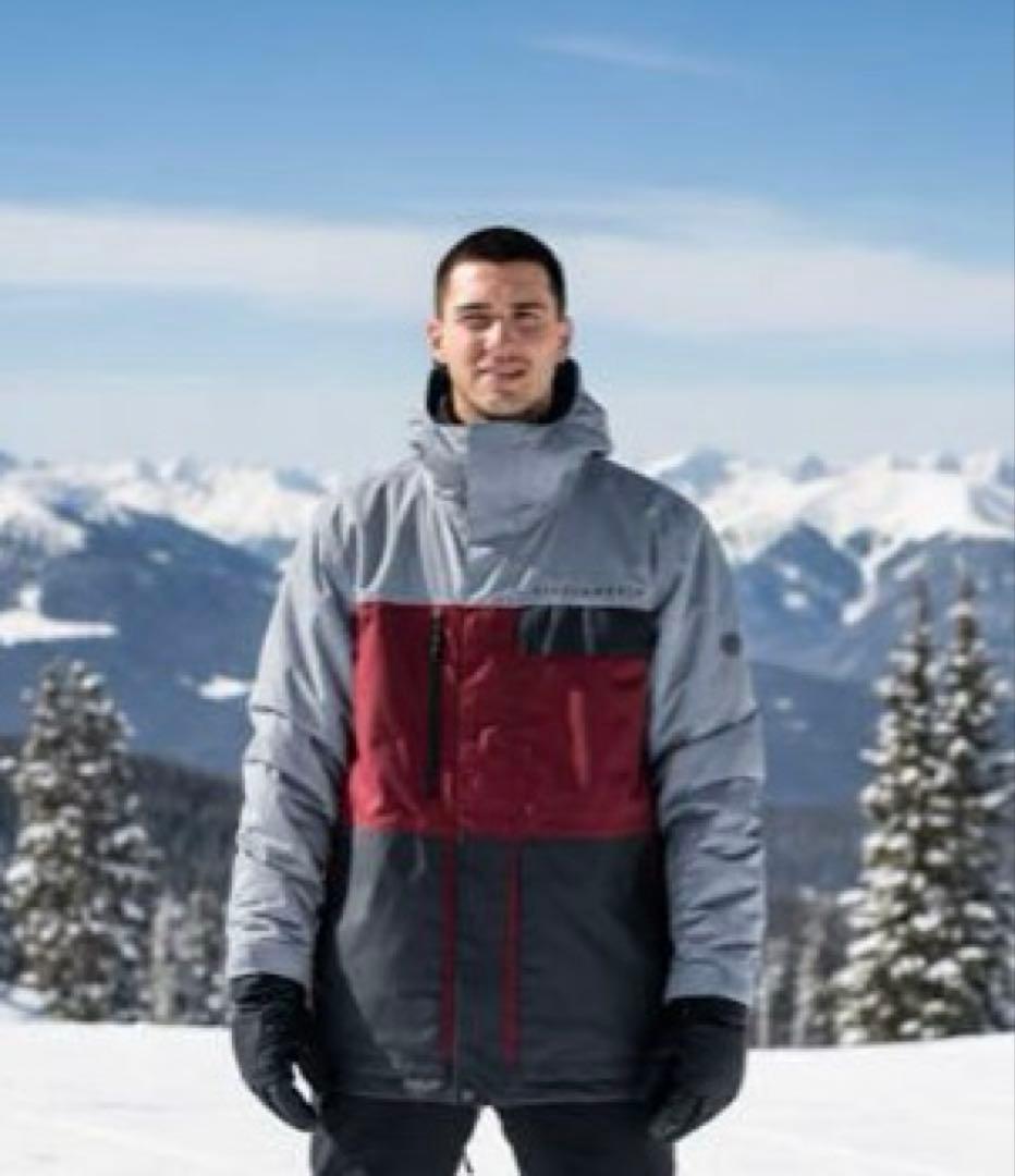 スノーボードウエア　686 シックスエイトシックス　着脱フリース付き　ジャンパー