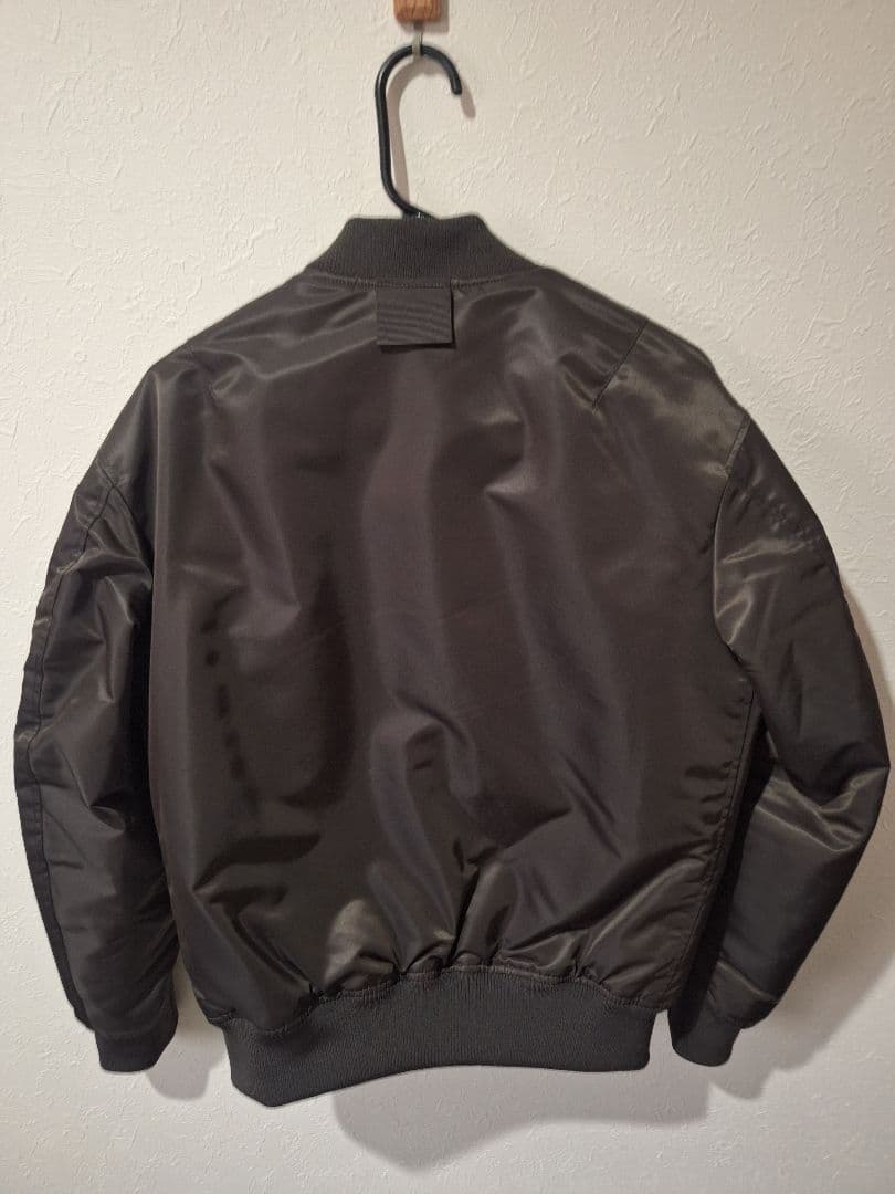 【UNIQLO +J】2026年モデルハイブリッドダウンオーバーサイズ 【XS】