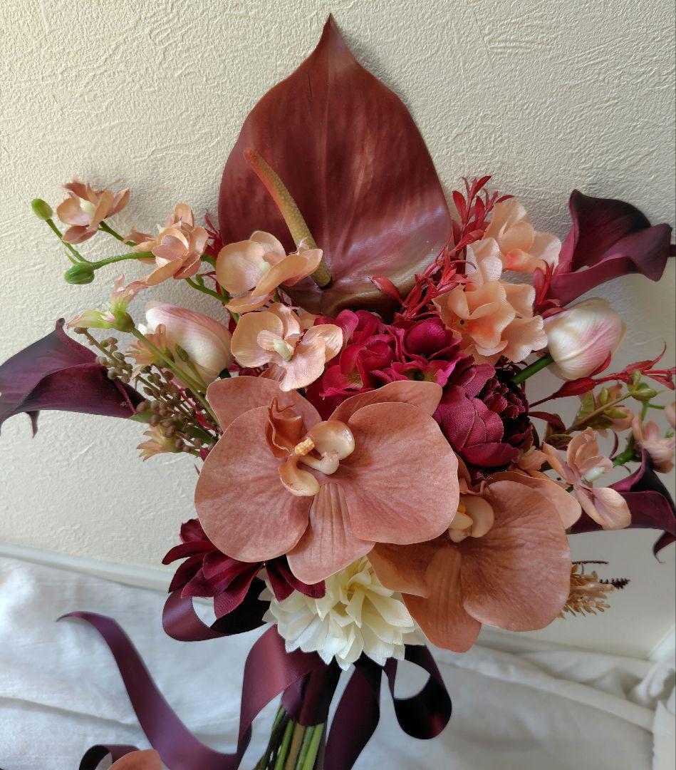 No.2626　クラッチブーケワインレッドブートニアアーティフィシャルフラワー