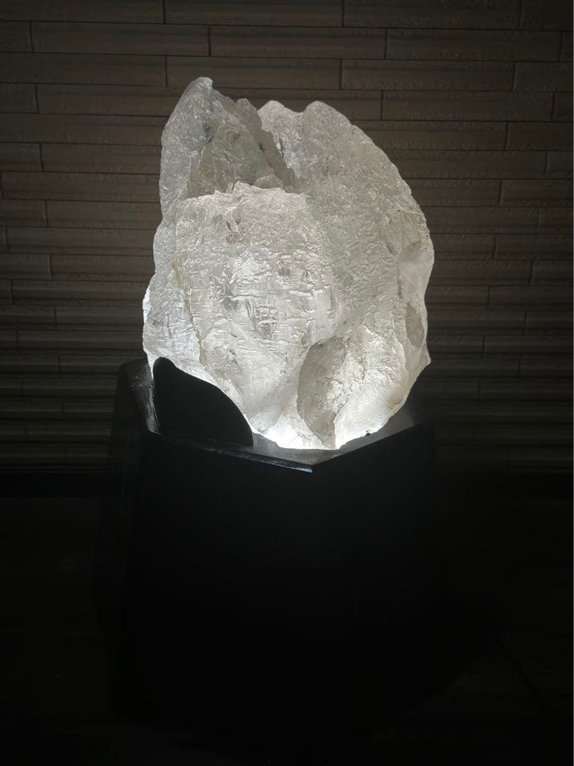 特価最高級 特大15kgヒマラヤアイスクリスタル 台座ライト付 スカルドゥ産