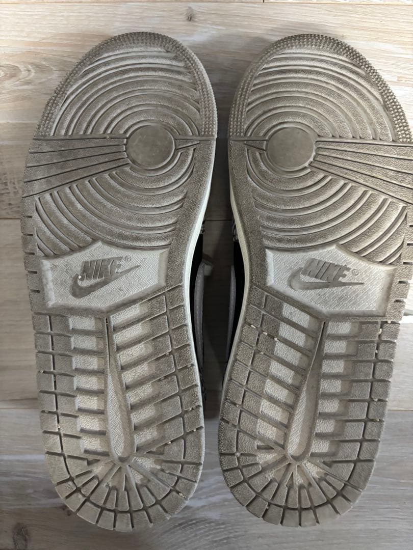 靴 Nike Air Jordan 1 Retro Low OG