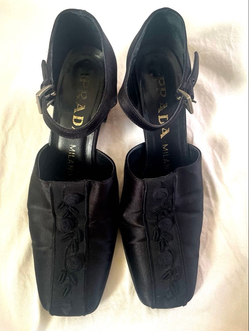 PRADA ブラック サテン ハイヒール　archive90s