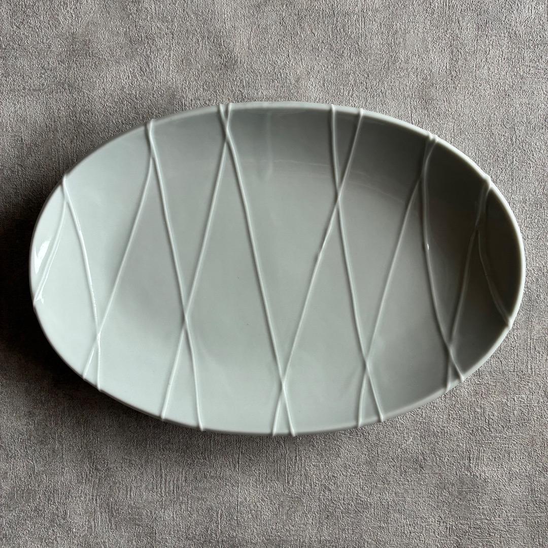 イッチン 楕円皿 長径27cm 作家もの 白磁