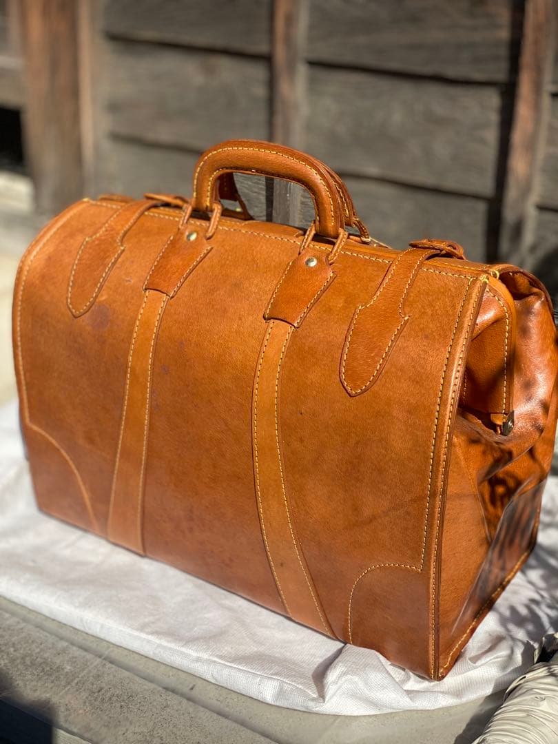 ドクターズバッグ　ダレスバッグ　本革　アンティーク　未使用　経年劣化あり　鍵付き