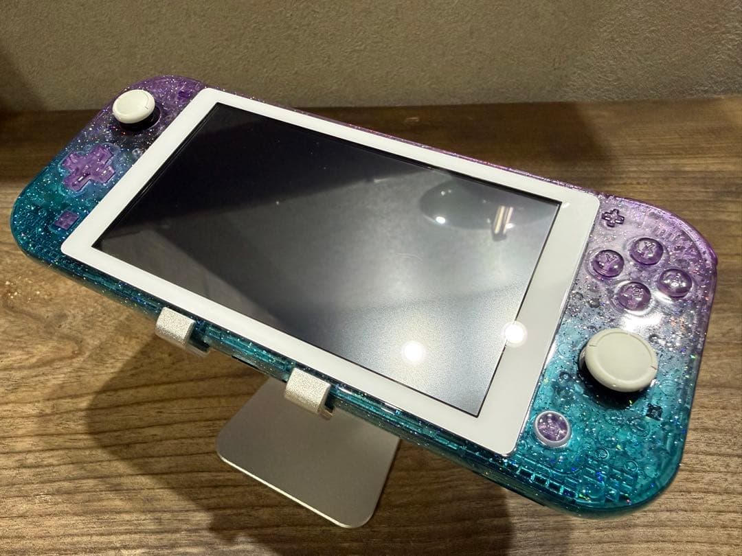 Nintendo Switch Lite 碧色とパープルのグラデーションカラー