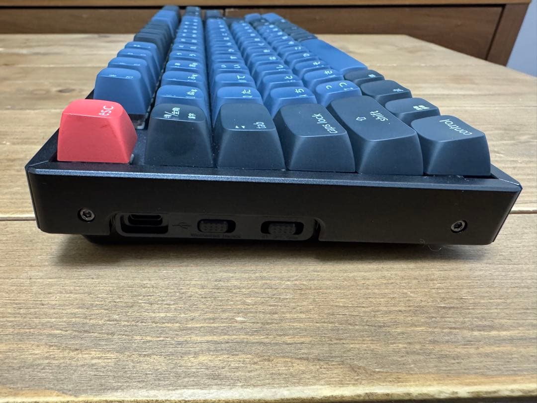 美品☆ Keychron K8 Pro 日本語配列 RGB 赤軸　win/mac