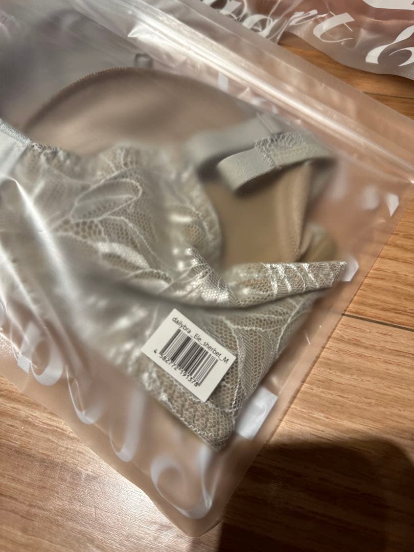 モモフル　デイリーブラ