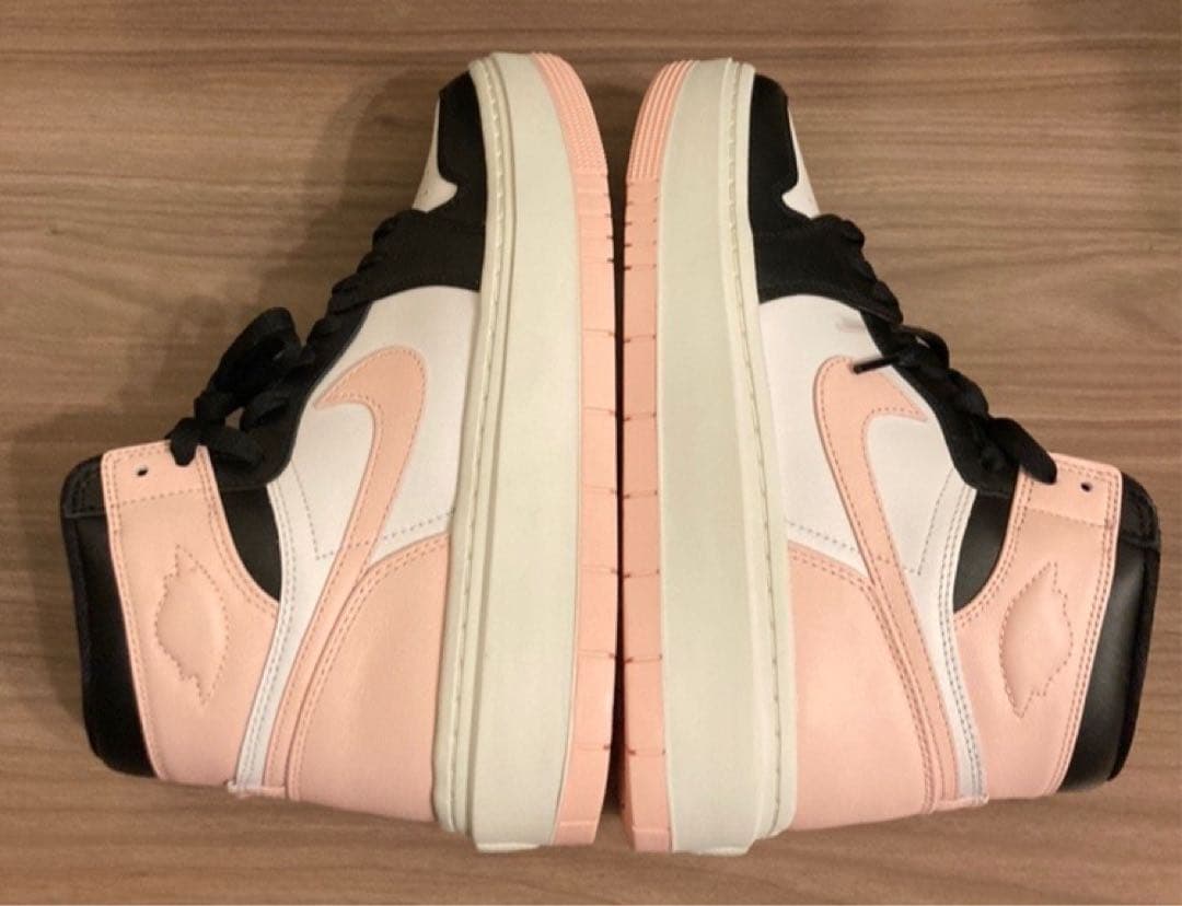 ぴ　エアジョーダン1 ハイ エレベート ピンク