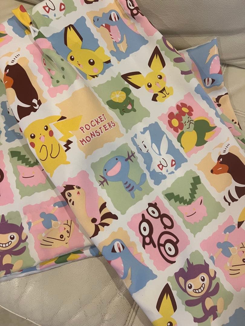 ポケットモンスター カーテン ピカチュウ ピチュー チコリータ