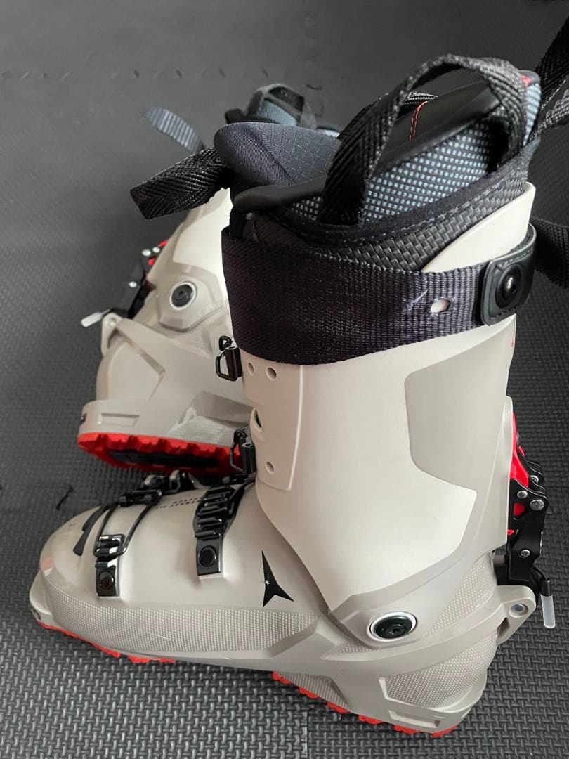 ATOMIC　HAWX　ULTRA　XTD　130　GW　25/25.5