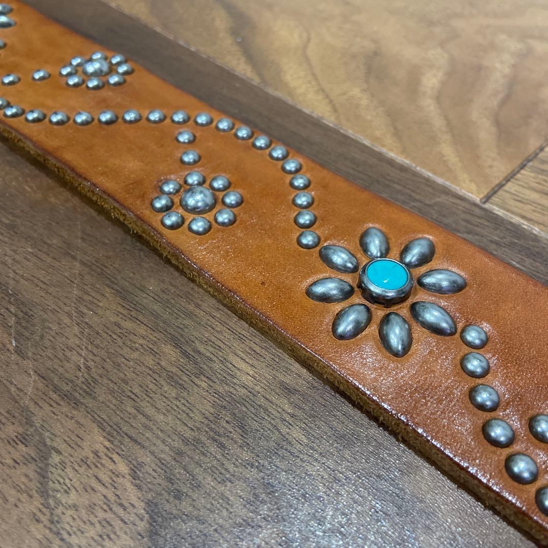 HTC フラワーターコイズ シルバースタッズ ブラウン レザー 34inch