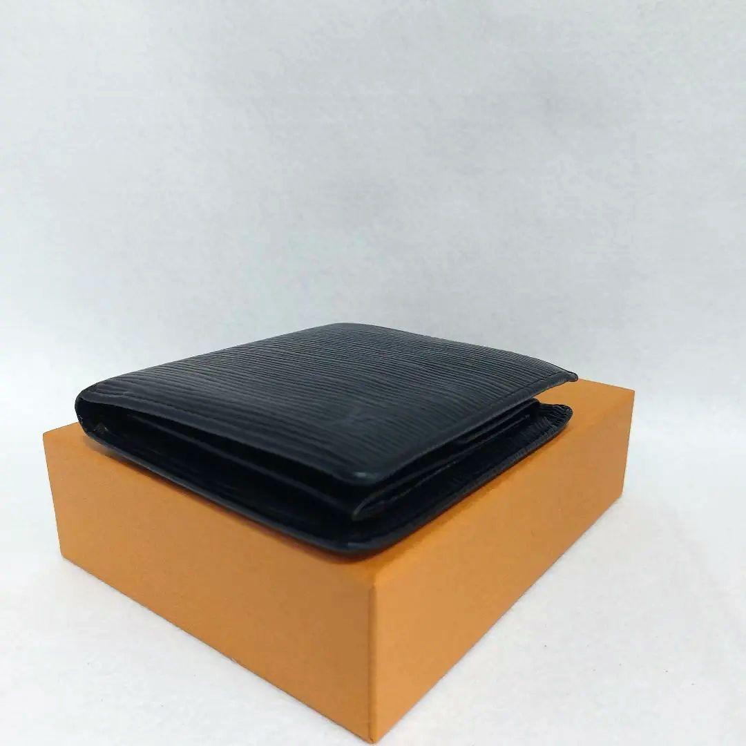 美品 Louis Vuitton ルイヴィトン エピ 二つ折財布 ブラック