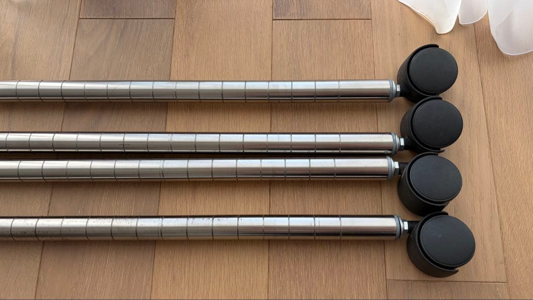 1400mm ホームエレクターポール　キャスター付きポスト　四本組