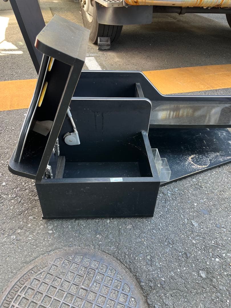 ファイブスターギガセンターコンソール