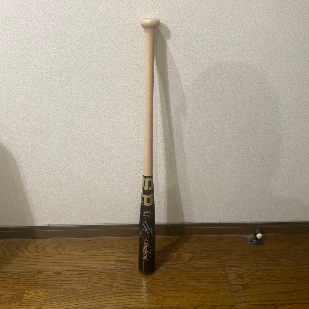 INP Big Bat サイン入り木製バット DeNA 牧　サイン入りバット