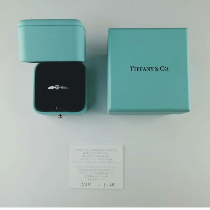 専用　ティファニー　Ptダイヤモンドリング　プラチナ　ダイヤ　鑑定書付き