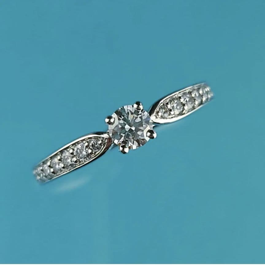 専用　ティファニー　Ptダイヤモンドリング　プラチナ　ダイヤ　鑑定書付き