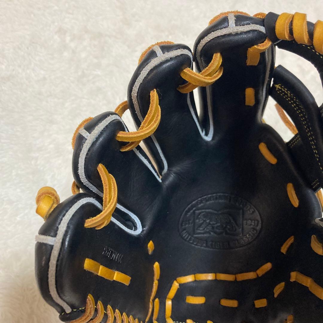 極美品　ミツワタイガー　軟式グローブ　左利き　オールラウンド