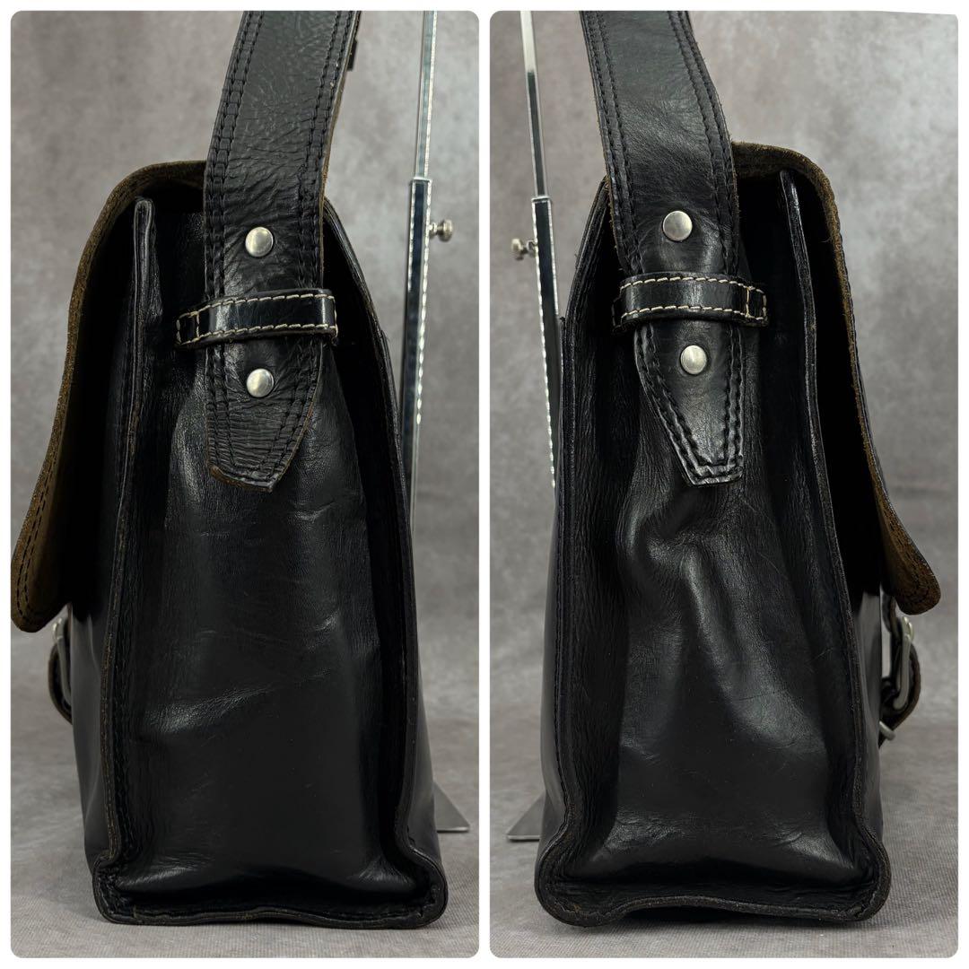 ジョンヴァルヴェイトス ショルダーバッグ メッセンジャー レザー ブラック