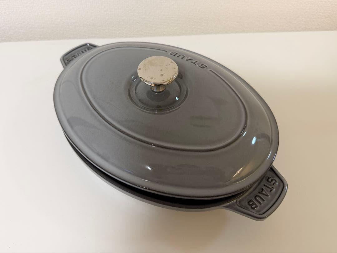ストウブ オーバルホットプレート（蓋付）　23cmグレー