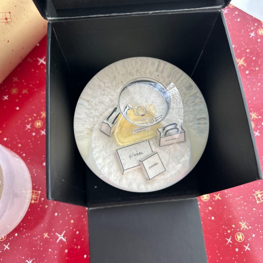 シャネル 2015クリスマス　限定　スノードーム