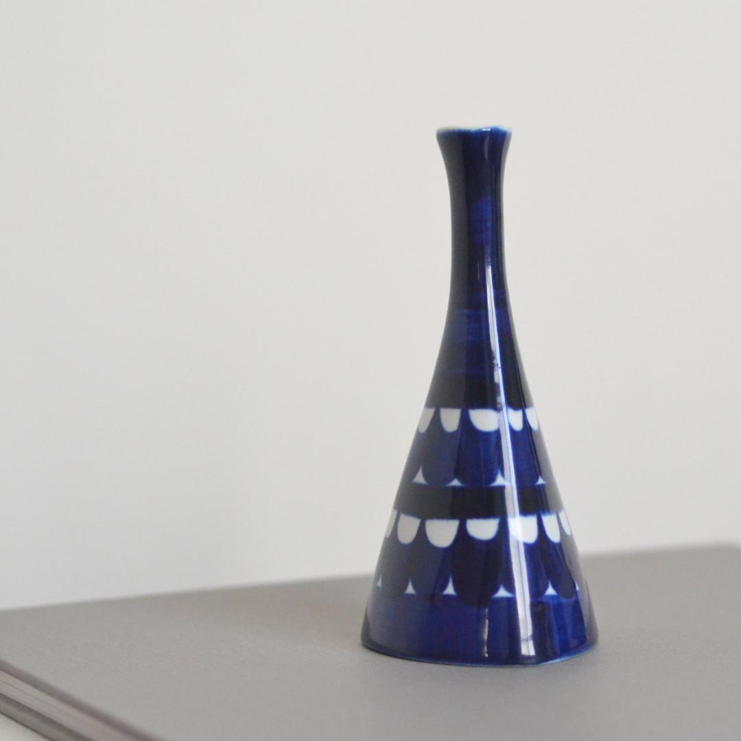 Karin Bjorquist グスタフスベリ　フラワーベース　一輪挿し