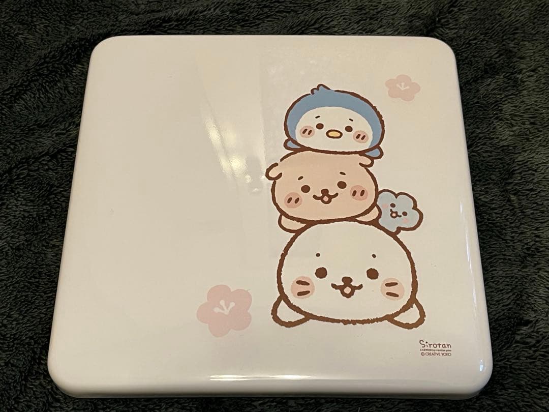 匿名配送　しろたんおせち2025 重箱／有田焼取り皿／しろたんちりめんマスコット