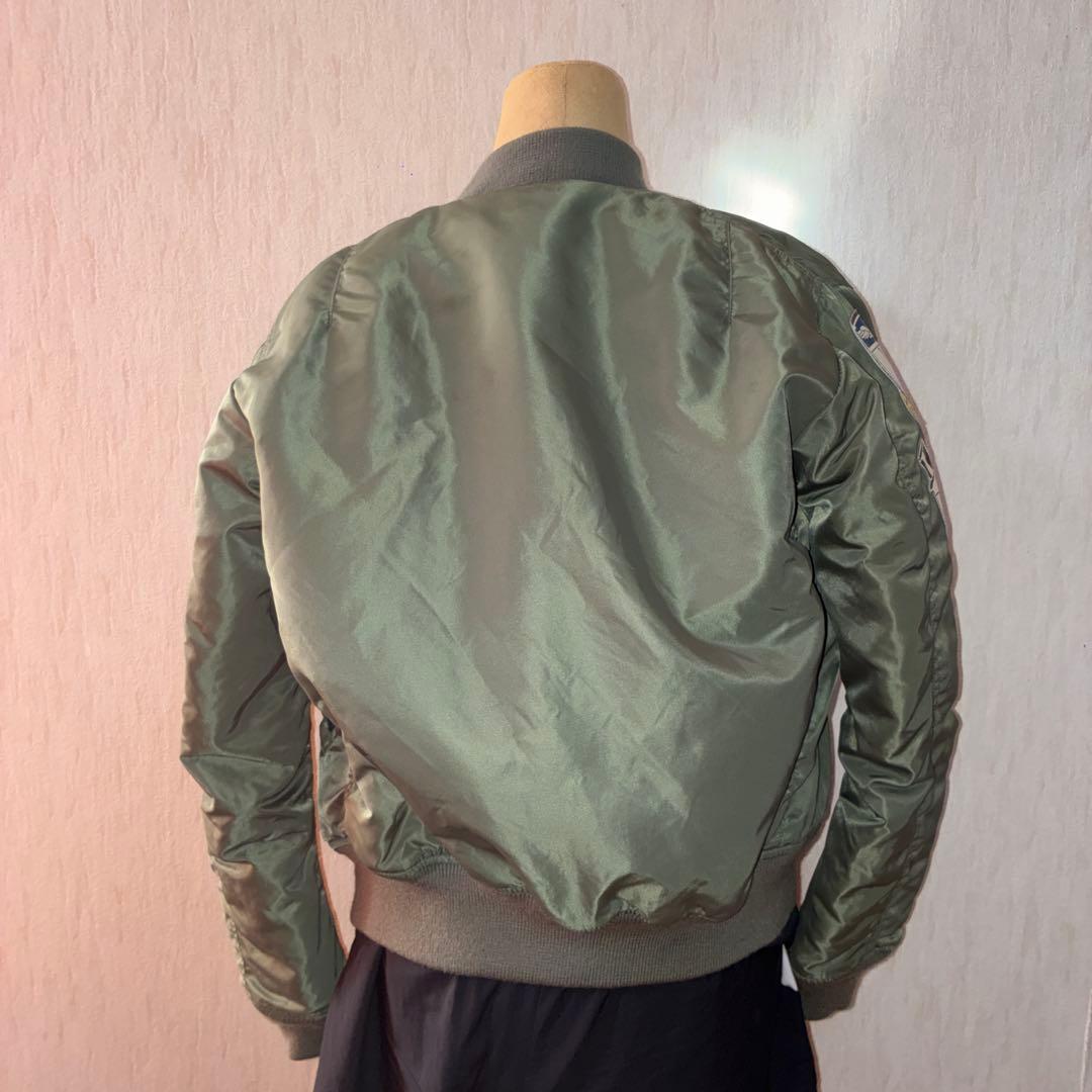 Avirex MA-1フライトジャケット オリーブグリーン