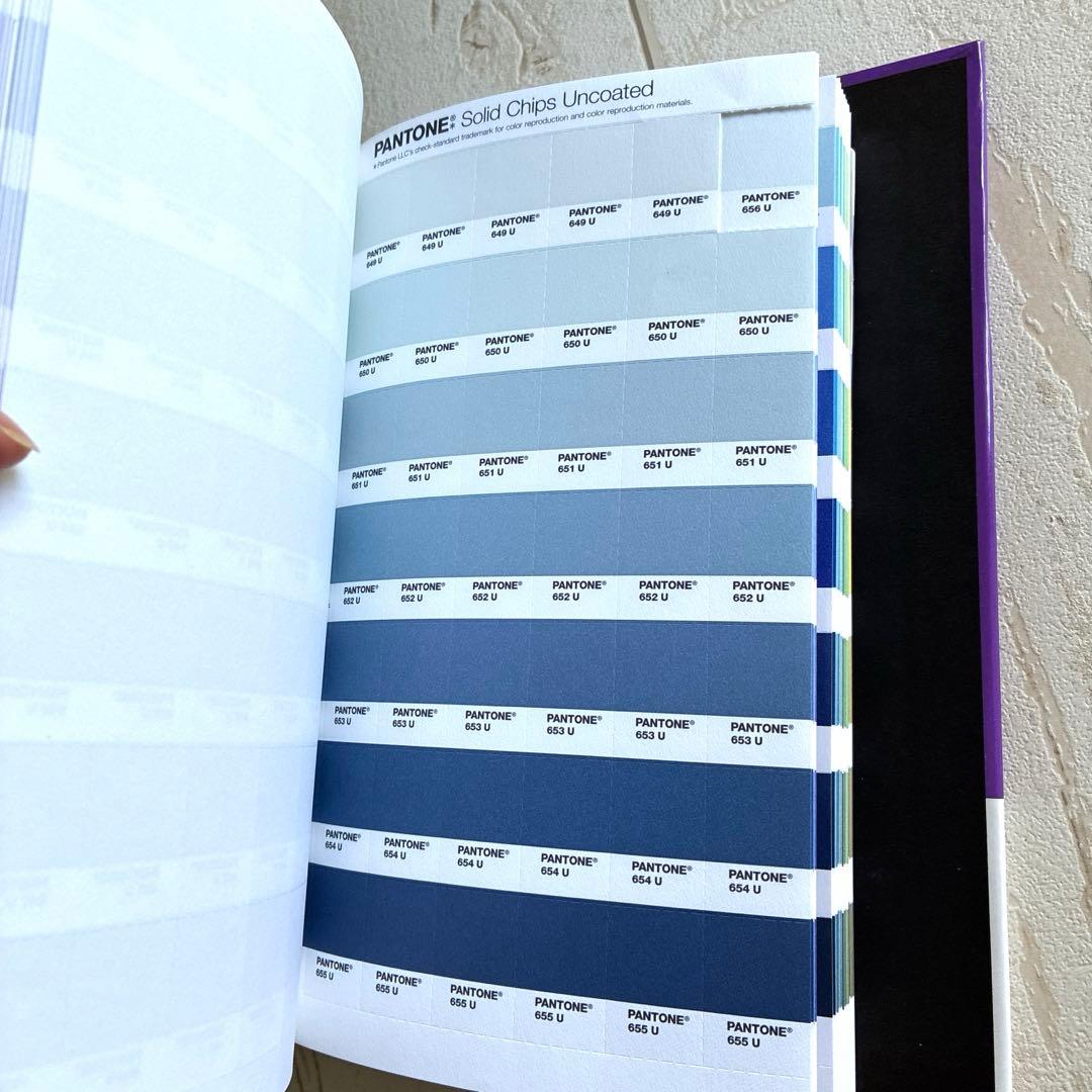 Leandra！Pantone solid chips uncoated