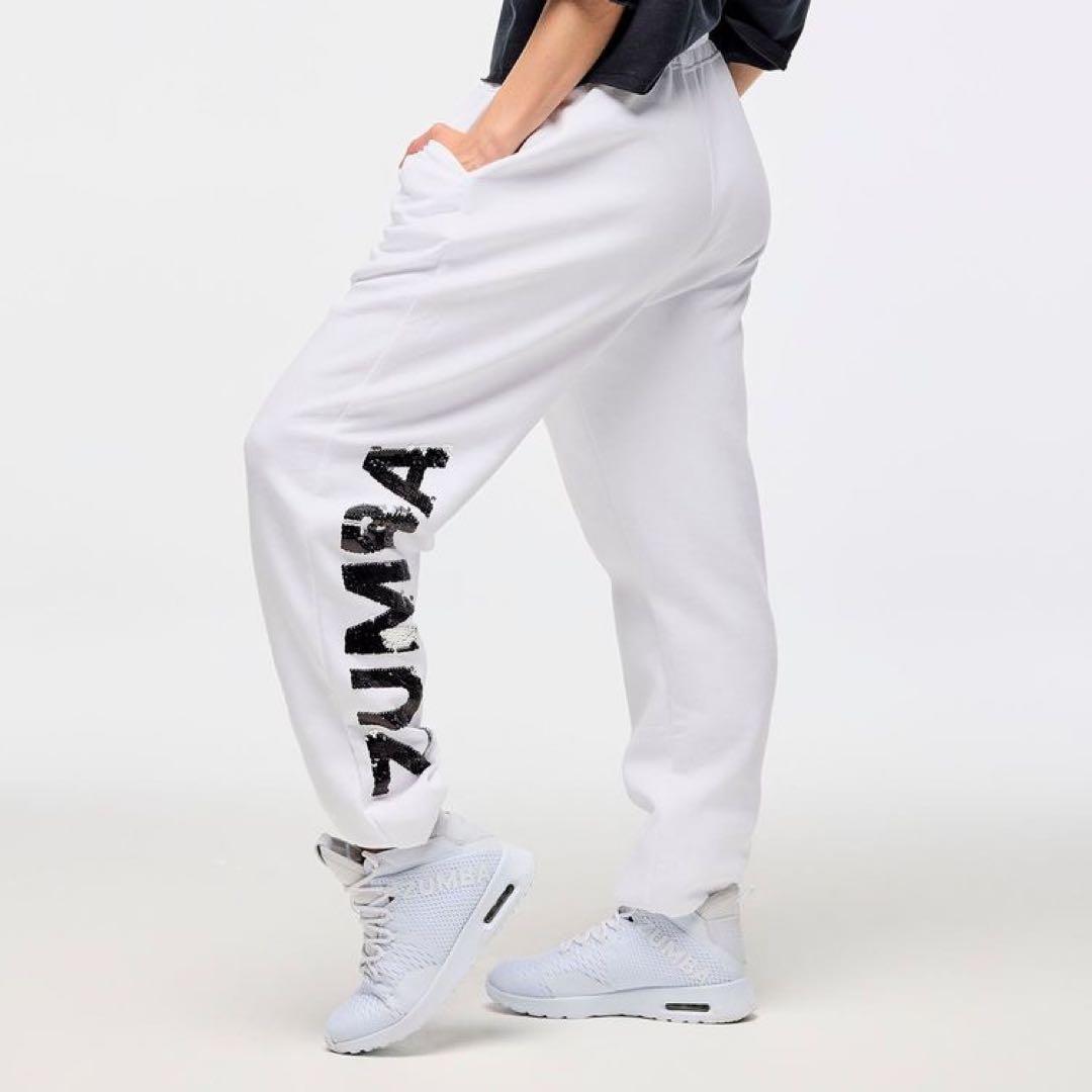 新品　正規品　ズンバ　M スパンコール　パンツ