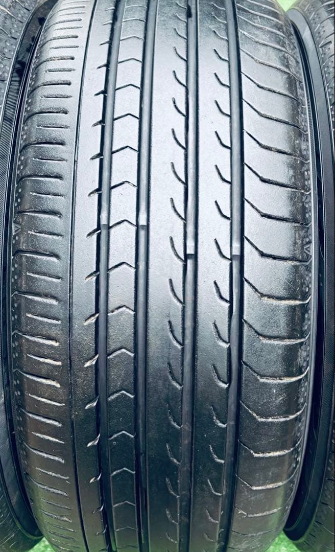 215/50R17、YOKOHAMA BluEarth-RV03、2023年